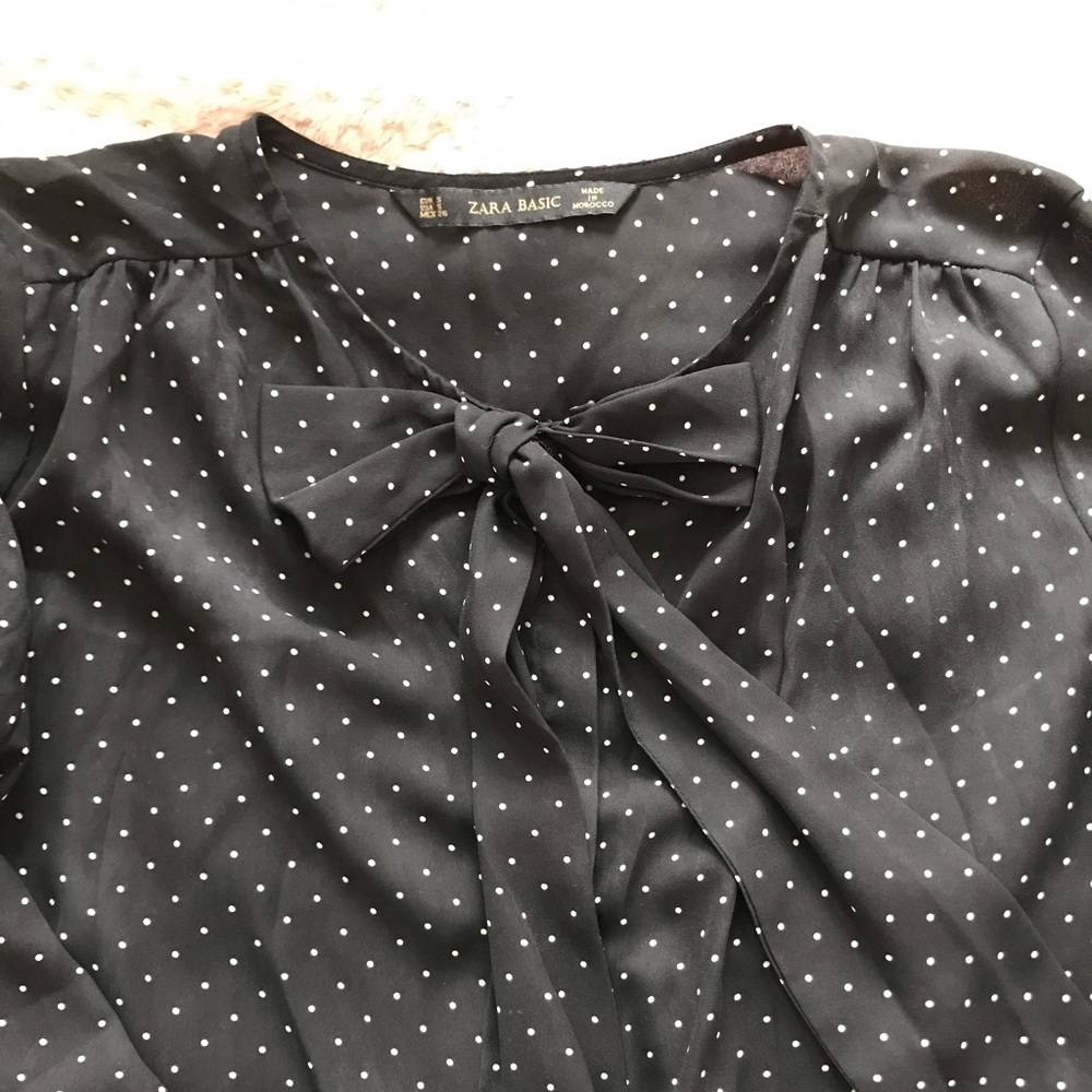 Zara Basic button up polka dot blouse with bow